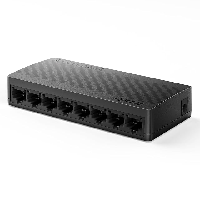 Tenda SG108 eight-port gigabit network switch, compact desktop unit with eight RJ45 sockets