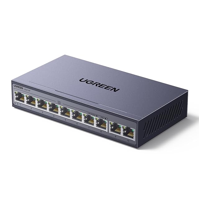 UGREEN 35372EU ten-port gigabit PoE switch in a metal case with eight powered sockets and two uplinks